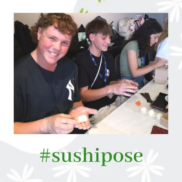 < Sushi Making Class on October 3>
Sushi Making Class for lovely guests from Australia.
What they made looked so beautiful.
Have a great trip!!
https://www.tokyo-sushi-making-tour.com

#sushipose #sushimaking #sushi #tokyotrip #sushiclass #cookingclasstokyo #thingstodointokyo #tokyosushi #寿司体験 #国際交流 #日本文化体験 #文化体験 #外国人と繋がりたい #寿司教室